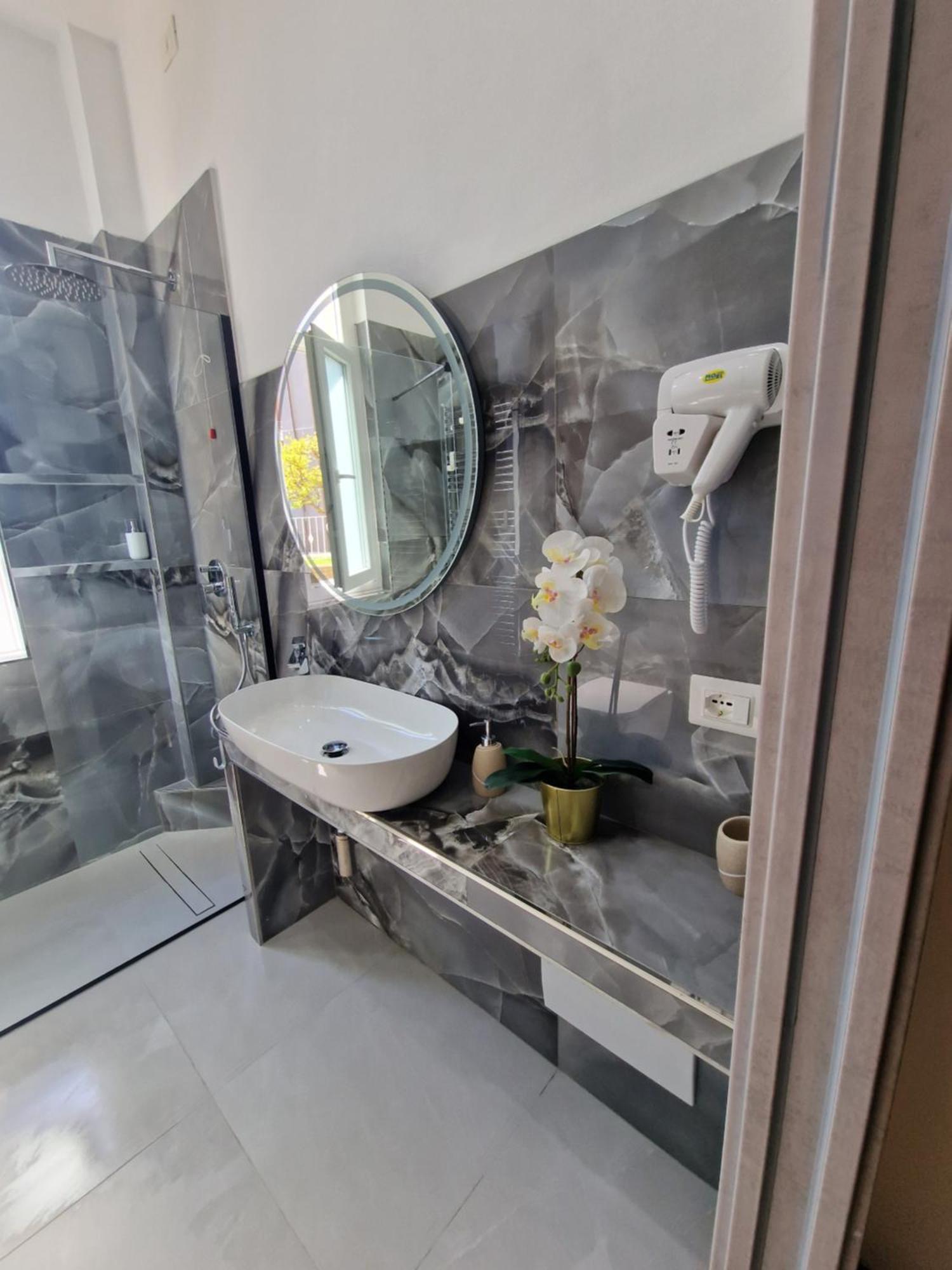 La Casa Della Stazione Daire La Spezia Dış mekan fotoğraf